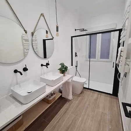 Apartman R2r - Espectacular En Pleno Centro - 119a1 *